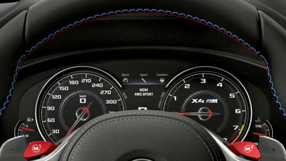 BMW X4 M Competition, combiné des instruments spécial M. Intérieur de la BMW X4 M Competition, habitacle, combiné des instruments spécial M.