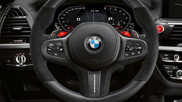 BMW X4 M et BMW X4 M Competition, habitacle. Intérieur des BMW X4 M Competition et BMW X4 M, habitacle, volant M en cuir, M Servotronic.