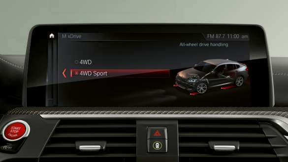 M xDrive. Intérieur des BMW X4 M et BMW X4 M Competition, Control Display, M xDrive.