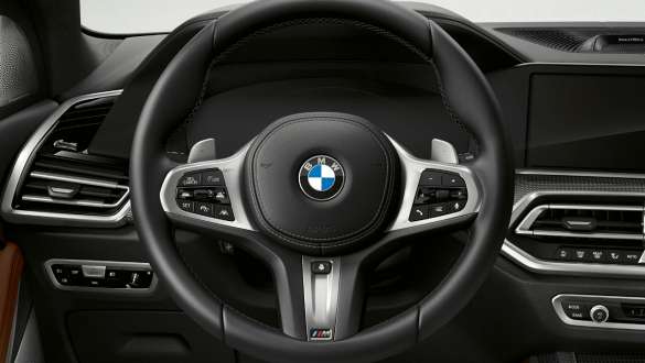 BMW X5 M50i et M50d avec Integral Active Steering, G05 BMW X5 M50i et M50d avec Integral Active Steering, G05 2018 SUV, poste de conduite