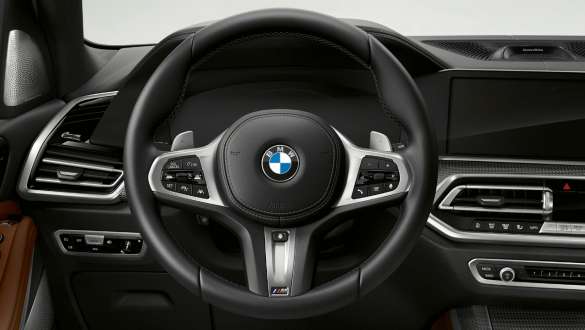 Volant M en cuir, BMW X5 M50i et M50d G05 Volant M en cuir, BMW X5 M50i et M50d G05 2018 SUV poste de conduite