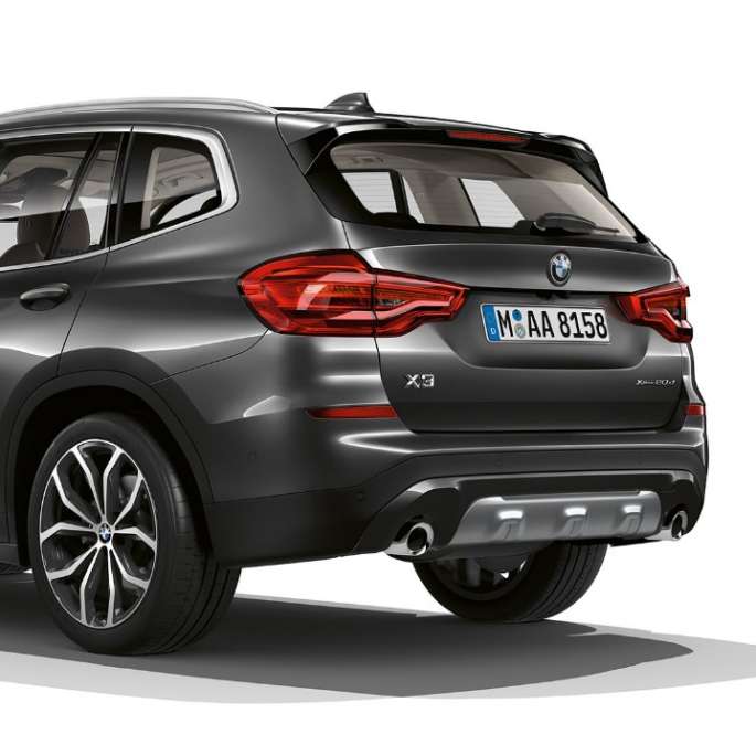 BMW X3 M40i, Modèle xLine, vue de trois quarts de la poupe BMW X3 M40i, Modèle xLine, vue de trois quarts de la poupe