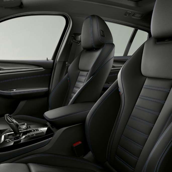 Garnissages de la BMW X4 Modèle M Sport Garnissages de la BMW X4 xDrive30i Modèle M Sport G02 2018 habitacle