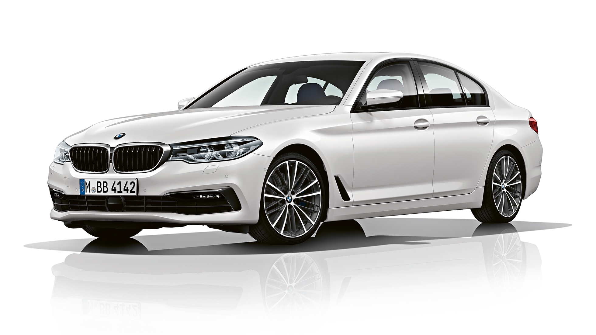 Sport Line vue de trois quarts arrière BMW Série 5 Berline Sport Line BMW Série 5 Berline 540i Berline G30 Alpinweiß metallic vue de trois quarts arrière