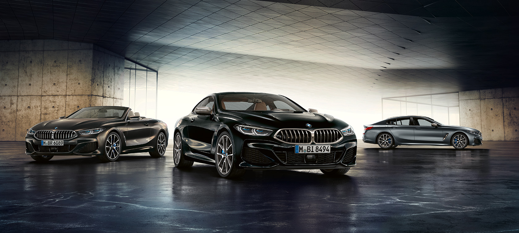 BMW Série 8 Coupé (G15) vue de trois quarts avant BMW Série 8 Cabrio (G14) vue de trois quarts avant BMW Série 8 Gran Coupé (G16) vue de profil 7/8, tous à l’arrêt BMW Série 8 Coupé (G15) vue de trois quarts avant BMW Série 8 Cabrio (G14) vue de trois quarts avant BMW Série 8 Gran Coupé (G16) vue de profil 7/8, tous à l’arrêt