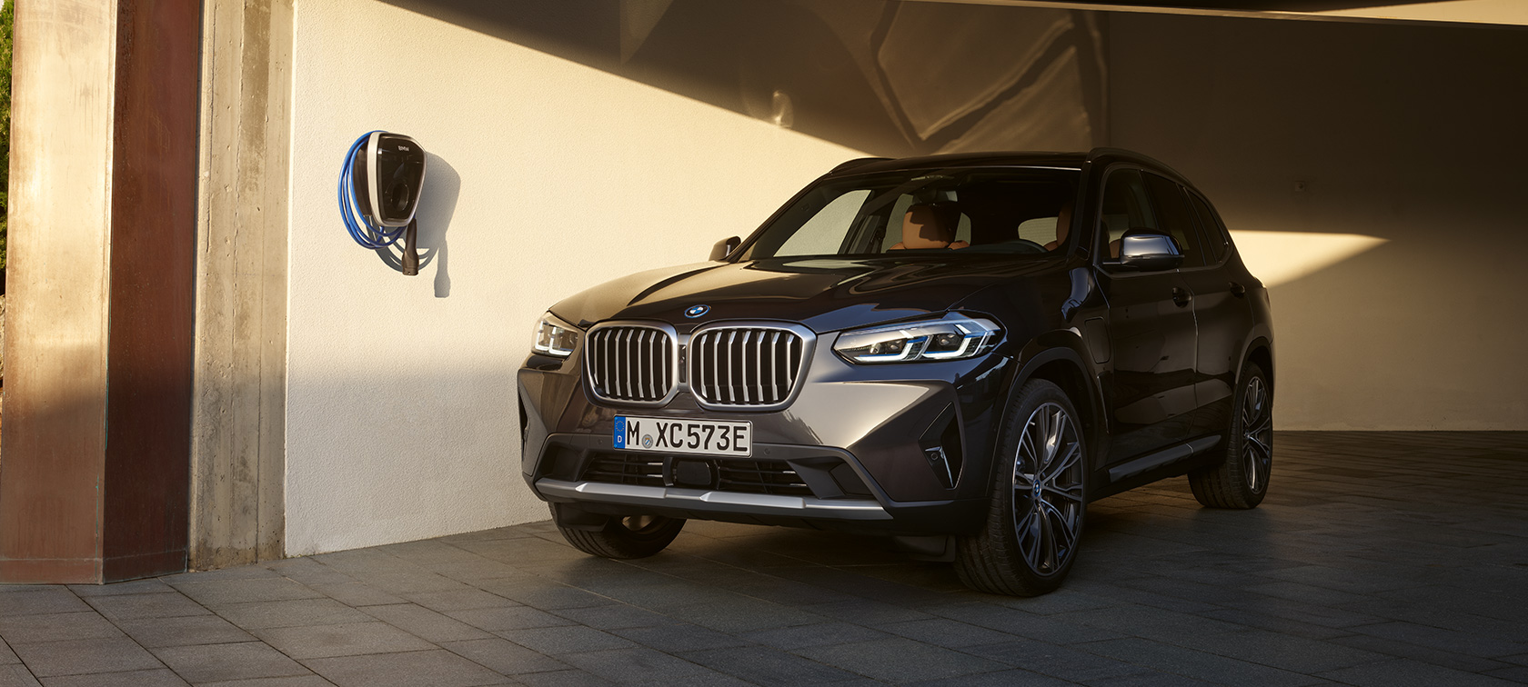 Plug-in-Hybrid BMW X3 xDrive30e G01 Sophistograu 2021 Plug-in Hybrid BMW X3 xDrive30e G01 Sophistograu vue de trois quarts avant 2021