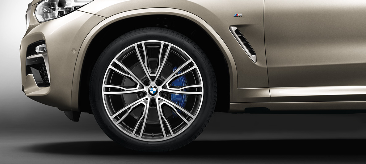 Jantes BMW Individual 21" en alliage léger à rayons en V 726 I BMW X4 Jantes BMW Individual 21" en alliage léger à rayons en V 726 I aluminium BMW X4 G02 2018 en Sonnenstein metallic vue de profil