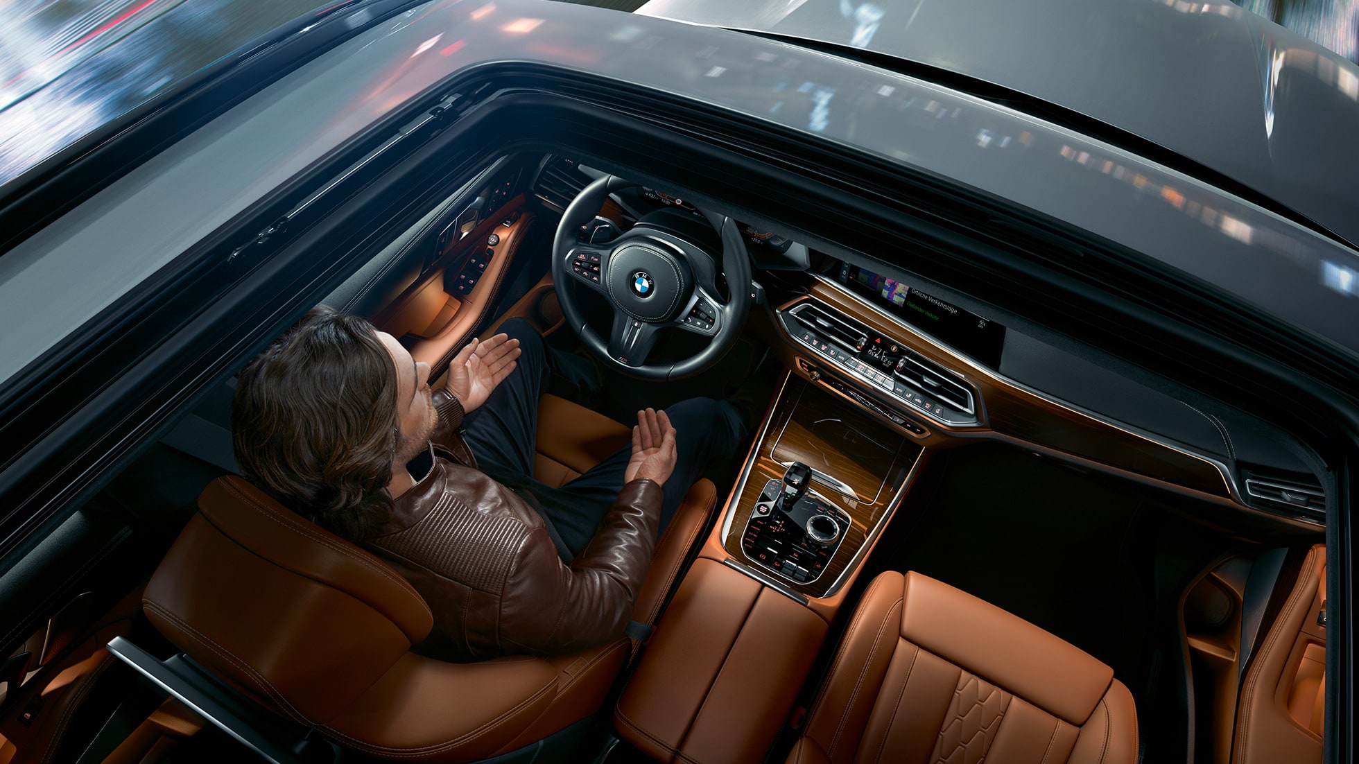 Toit panoramique de la BMW X5 Toit panoramique de la BMW X5 G05 2018 en Mineralweiß metallic