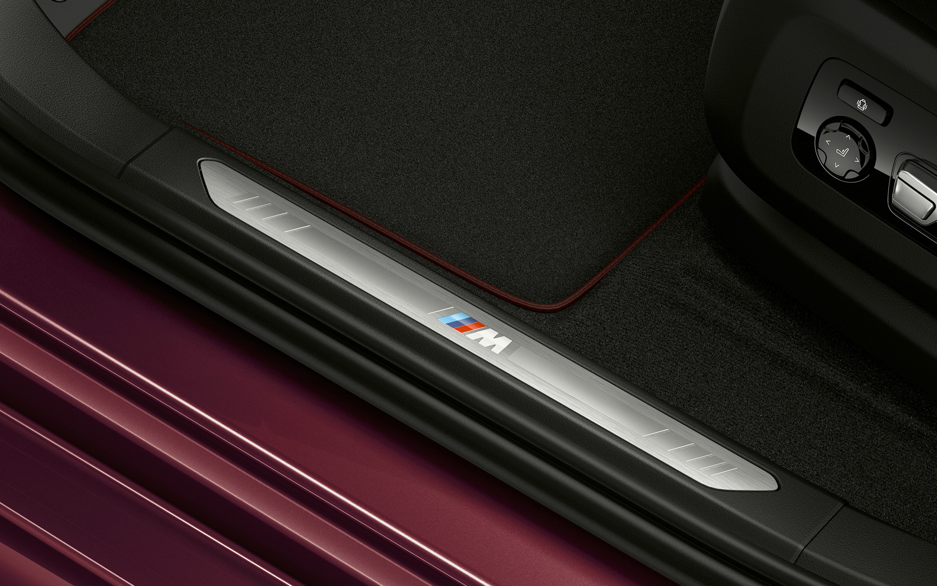 Seuils de porte BMW Individual BMW X6 Individual G06 2019 Seuils de porte BMW Individual BMW X6 Individual G06 2019 vue en gros plan