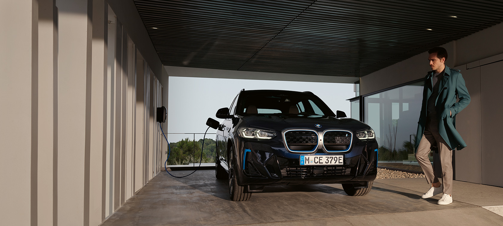 BMW iX3.