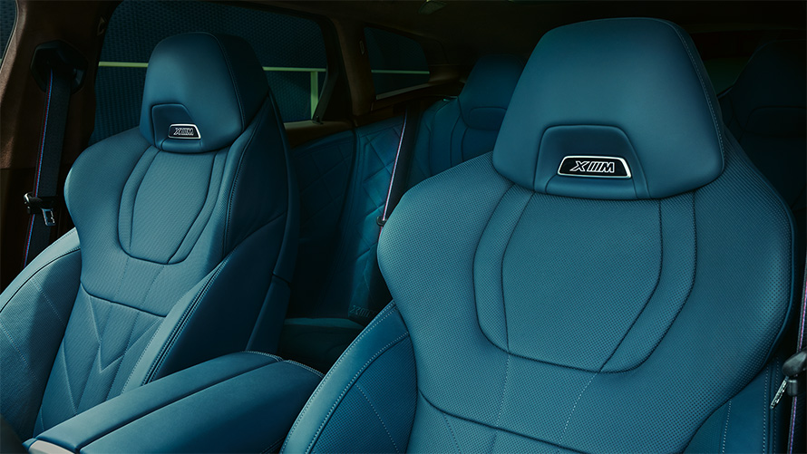 BMW XM Cuir Merino BMW Individual avec détails exclusifs Deep Lagoon